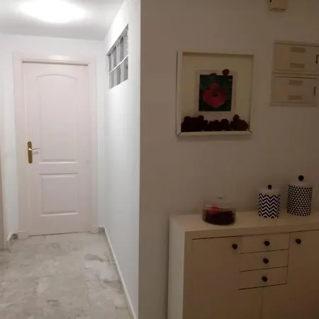 Holidays2benalmadena Torrequebrada Sea View Front With Pool Parking & Terraces *